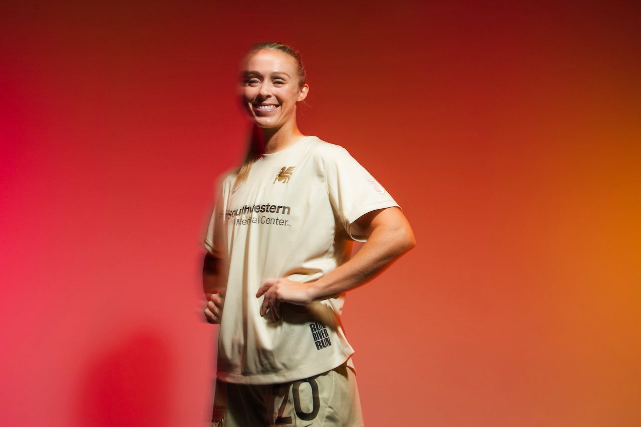 25/26 Women's Gold Jersey