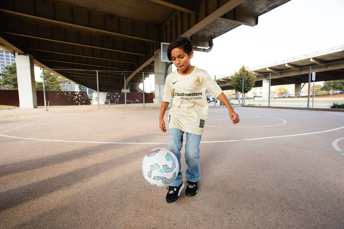 25/26 Youth Gold Jerseys